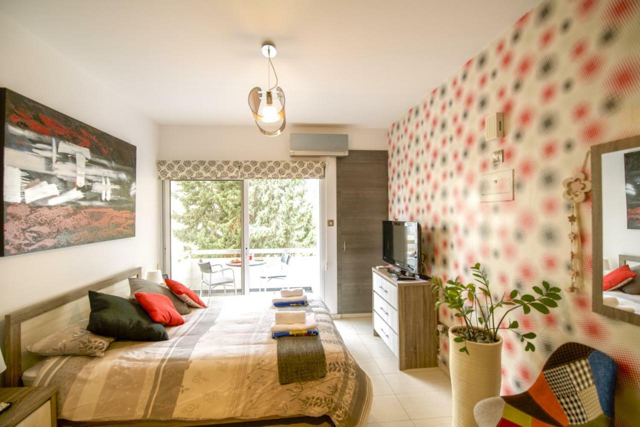 Green Valley Modern Studio Limasol Dış mekan fotoğraf