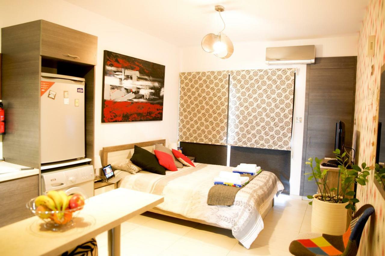 Green Valley Modern Studio Limasol Dış mekan fotoğraf