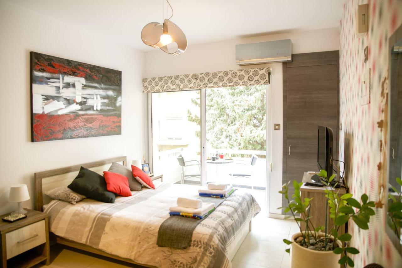 Green Valley Modern Studio Limasol Dış mekan fotoğraf